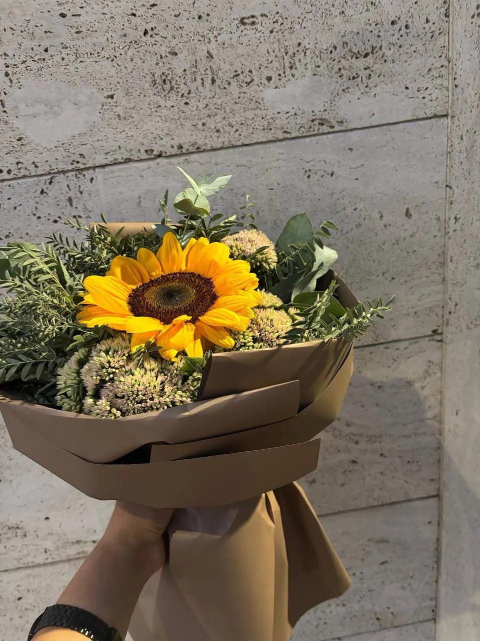 Bunch "Sunflower" | ծաղիկներ, ծաղկեպսակներ, բույսեր Երևան