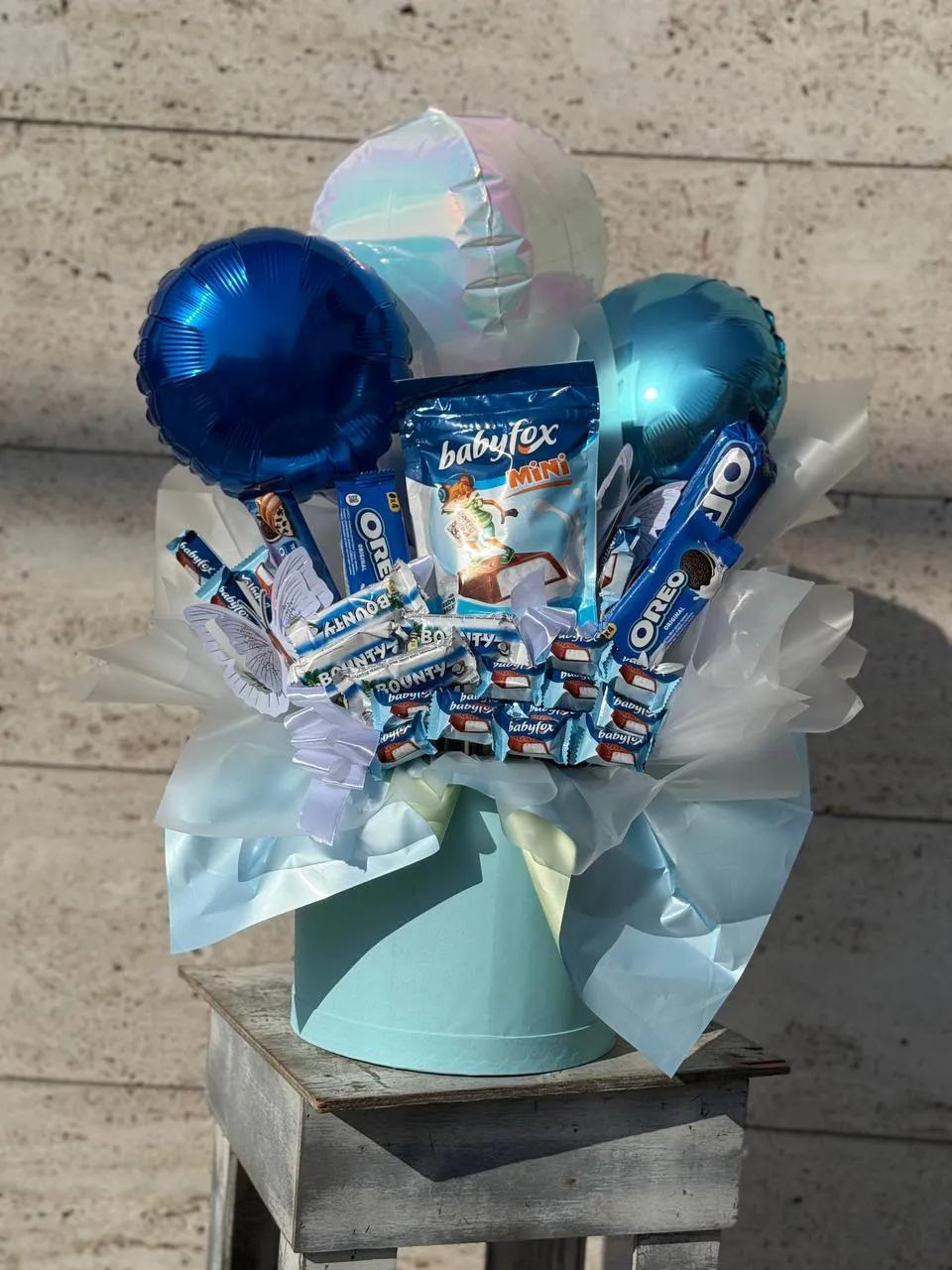 Blue "sweet box" | ծաղիկներ, ծաղկեպսակներ, բույսեր Երևան