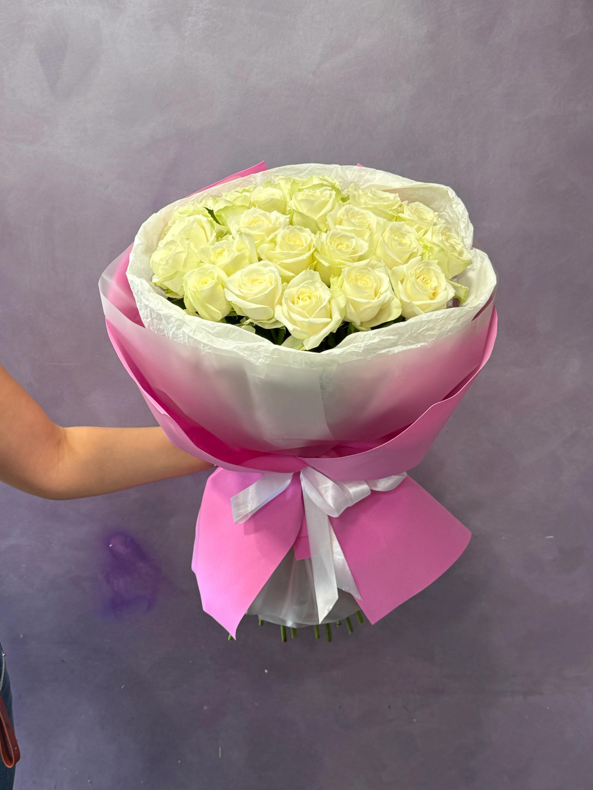 A bunch of white roses | ծաղիկներ, ծաղկեպսակներ, բույսեր Երևան