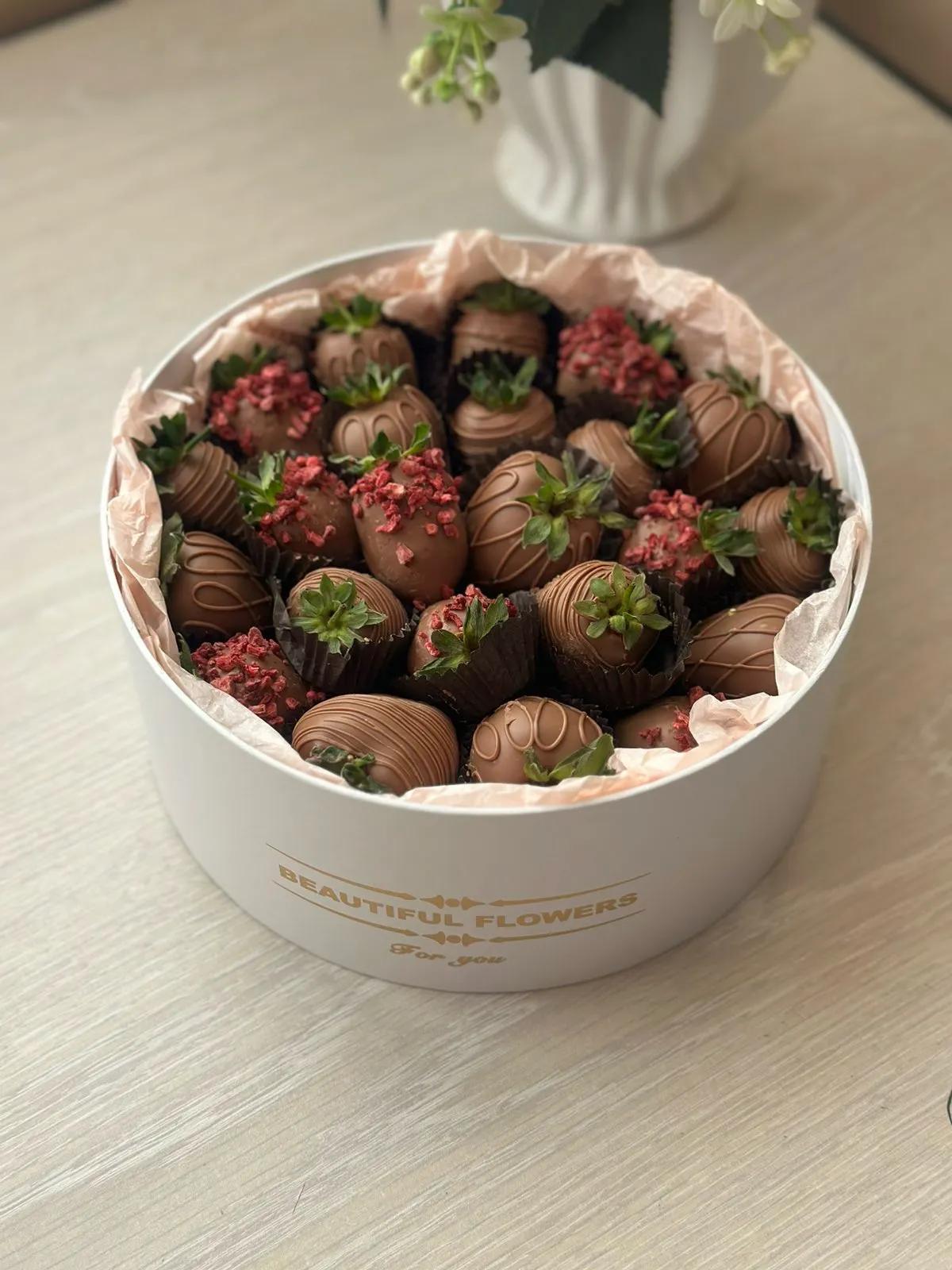 Chocolate covered strawberries | ծաղիկներ, ծաղկեպսակներ, բույսեր Երևան