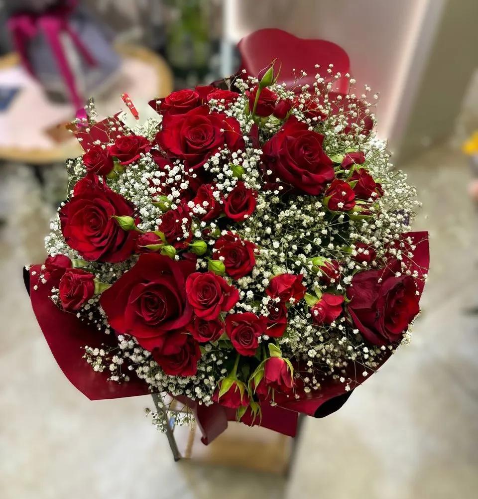 Վարդերի փունջ | ծաղիկներ, ծաղկեպսակներ, բույսեր Երևան