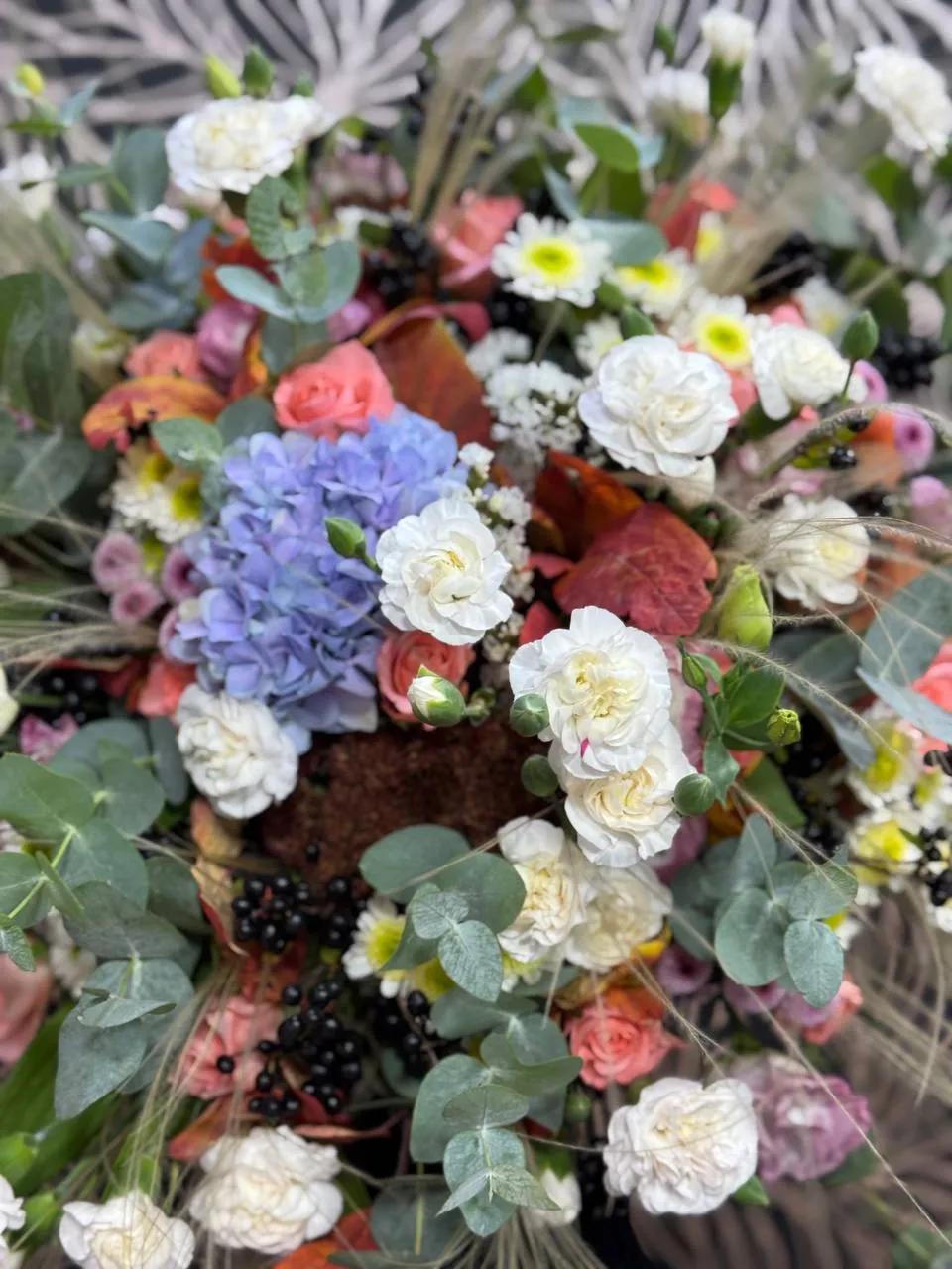Creative bouquet | ծաղիկներ, ծաղկեպսակներ, բույսեր Երևան