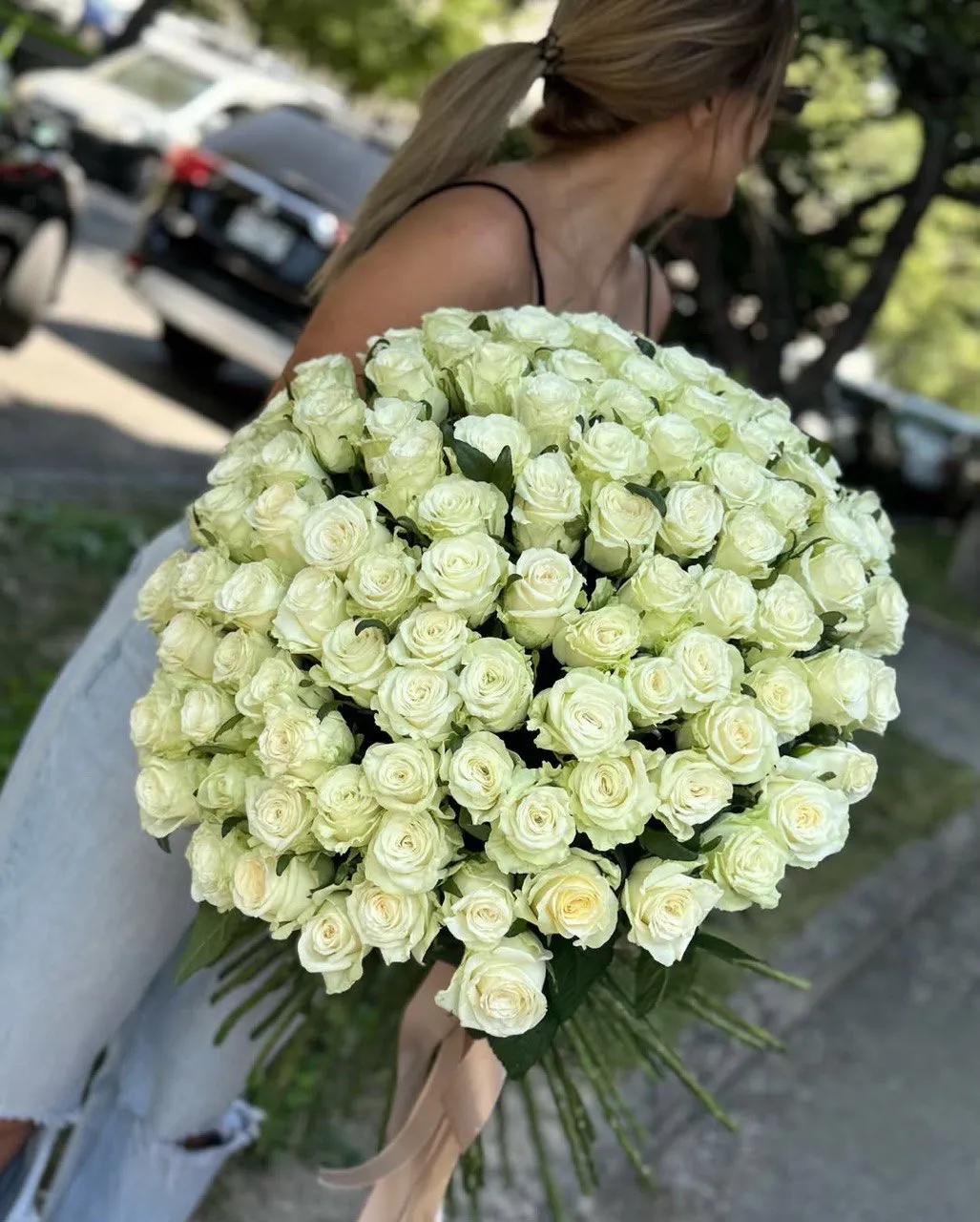Classic white roses | ծաղիկներ, ծաղկեպսակներ, բույսեր Երևան