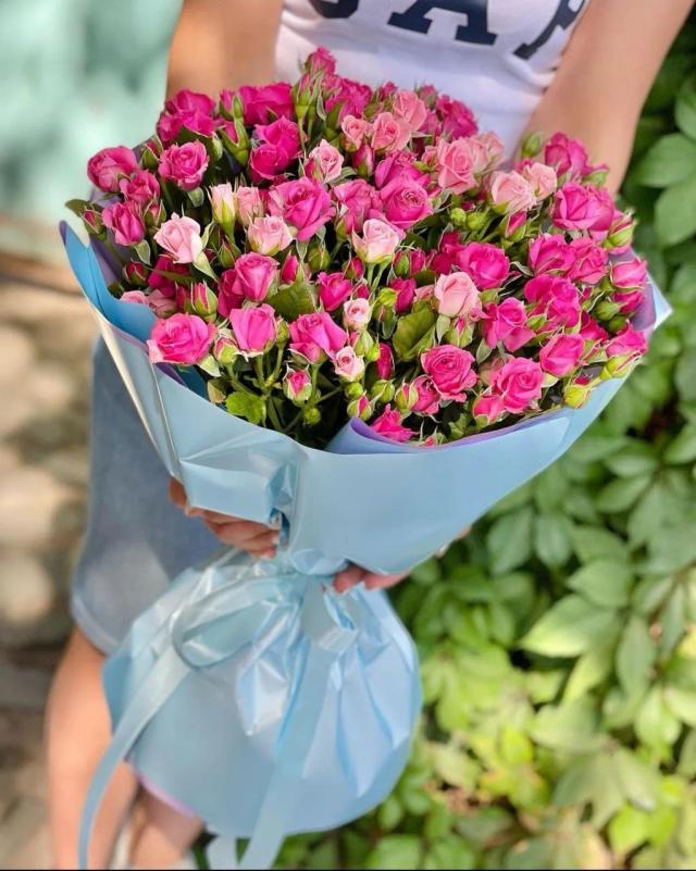 Bunch of roses | ծաղիկներ, ծաղկեպսակներ, բույսեր - առաքում Երևան