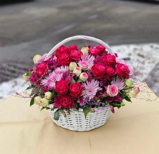 Flower basket | ծաղիկներ, ծաղկեպսակներ, բույսեր - առաքում Երևան