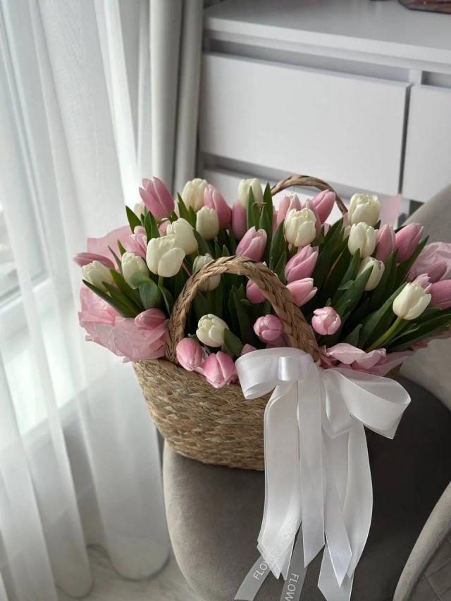 Tulips in a basket | ծաղիկներ, ծաղկեպսակներ, բույսեր - առաքում Երևան Tulips in a basket | ծաղիկներ, ծաղկեպսակներ, բույսեր - առաքում Երևան