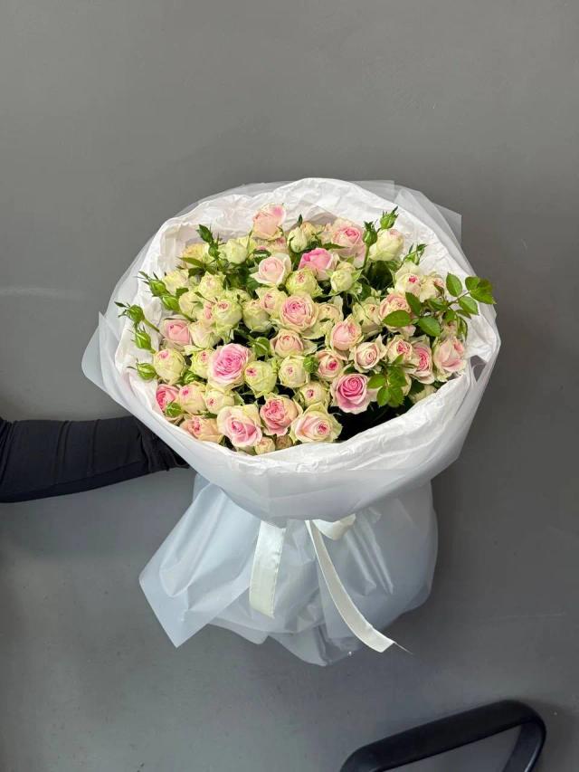 Elegant Bunch of Roses | ծաղիկներ, ծաղկեպսակներ, բույսեր - առաքում Երևան Elegant Bunch of Roses | ծաղիկներ, ծաղկեպսակներ, բույսեր - առաքում Երևան