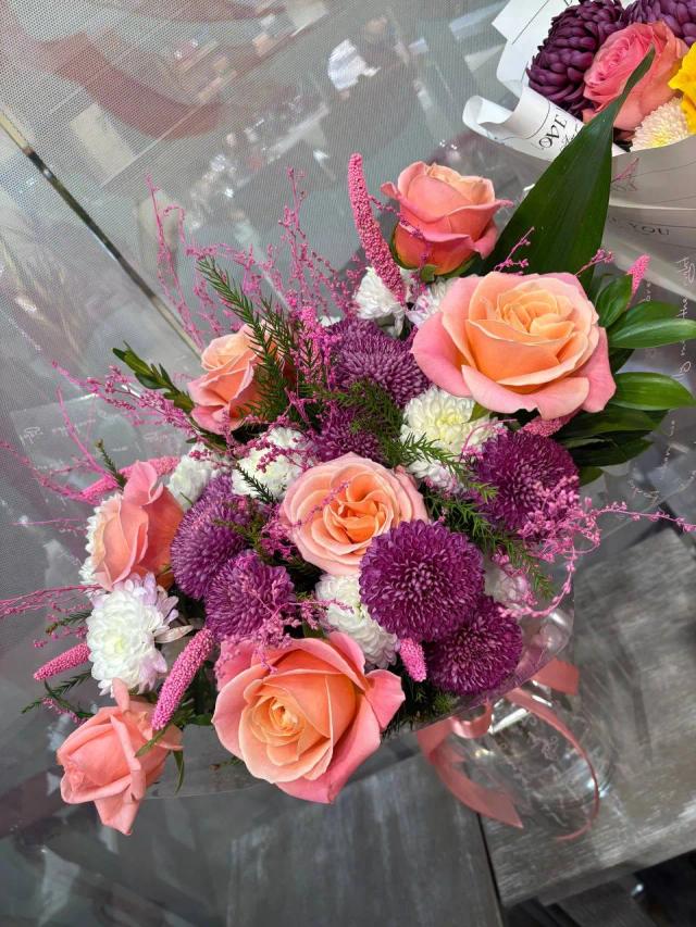 An elegant bouquet | ծաղիկներ, ծաղկեպսակներ, բույսեր - առաքում Երևան An elegant bouquet | ծաղիկներ, ծաղկեպսակներ, բույսեր - առաքում Երևան