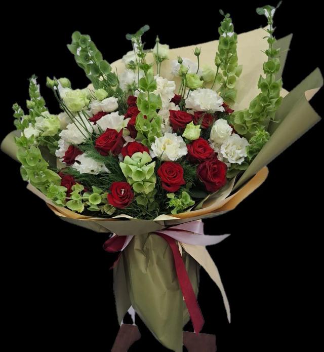 Roses and lisianthus in one bouquet | ծաղիկներ, ծաղկեպսակներ, բույսեր - առաքում Երևան Roses and lisianthus in one bouquet | ծաղիկներ, ծաղկեպսակներ, բույսեր - առաքում Երևան