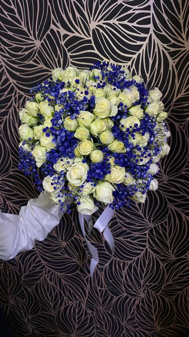 Bunch of roses | ծաղիկներ, ծաղկեպսակներ, բույսեր - առաքում Երևան Bunch of roses | ծաղիկներ, ծաղկեպսակներ, բույսեր - առաքում Երևան