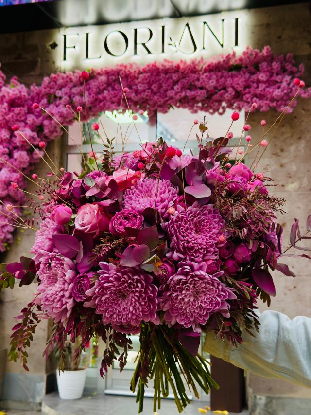 Elegant bouquet of pink | ծաղիկներ, ծաղկեպսակներ, բույսեր - առաքում Երևան Elegant bouquet of pink | ծաղիկներ, ծաղկեպսակներ, բույսեր - առաքում Երևան