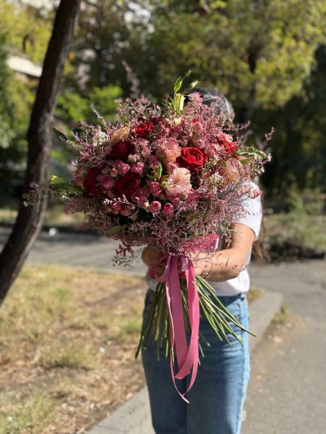 Bouquet "Mix" | ծաղիկներ, ծաղկեպսակներ, բույսեր - առաքում Երևան Bouquet "Mix" | ծաղիկներ, ծաղկեպսակներ, բույսեր - առաքում Երևան
