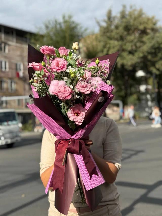 Bunch of lisianthus | ծաղիկներ, ծաղկեպսակներ, բույսեր - առաքում Երևան Bunch of lisianthus | ծաղիկներ, ծաղկեպսակներ, բույսեր - առաքում Երևան