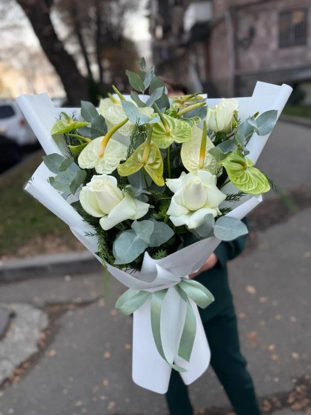 A gorgeous bouquet | ծաղիկներ, ծաղկեպսակներ, բույսեր - առաքում Երևան A gorgeous bouquet | ծաղիկներ, ծաղկեպսակներ, բույսեր - առաքում Երևան