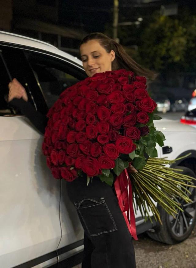 Bordeaux roses | ծաղիկներ, ծաղկեպսակներ, բույսեր - առաքում Երևան Bordeaux roses | ծաղիկներ, ծաղկեպսակներ, բույսեր - առաքում Երևան